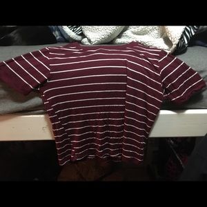 Red and whites stripes tee